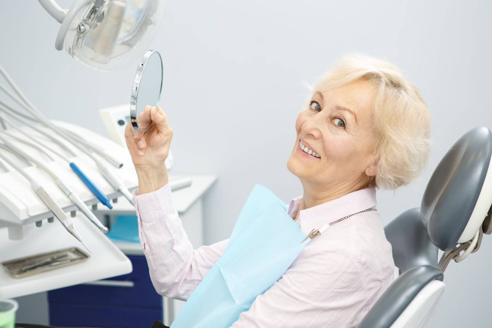 Top 10 Free Dental Care Options For Seniors_4