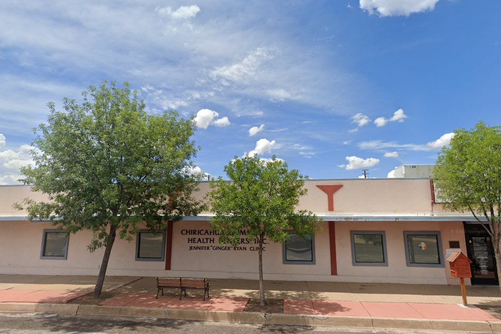 chiricahua-community-health-center-douglas-jennifer-ginger-ryan-clinic