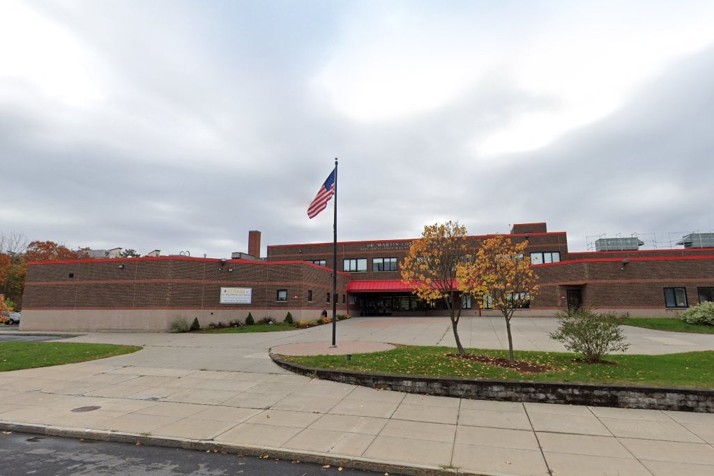 dr-king-elementary-school-based-health-center-syracuse-community-health