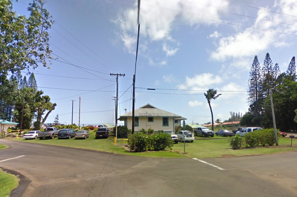 hamakua-health-center-amazing-tooth-bus