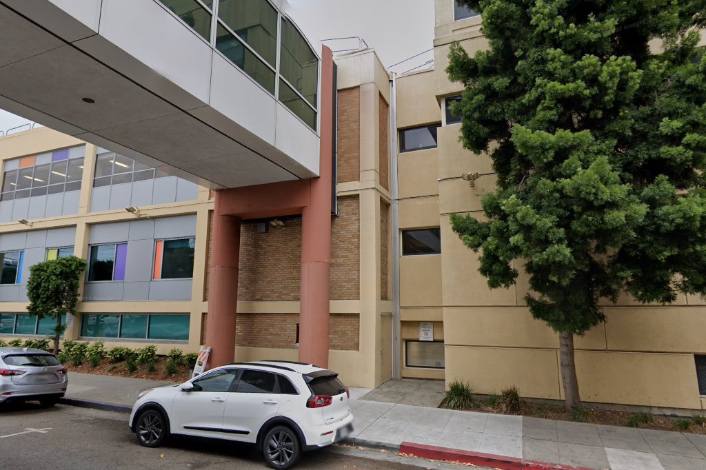 la-clinica-dental-at-childrens-hospital-oakland